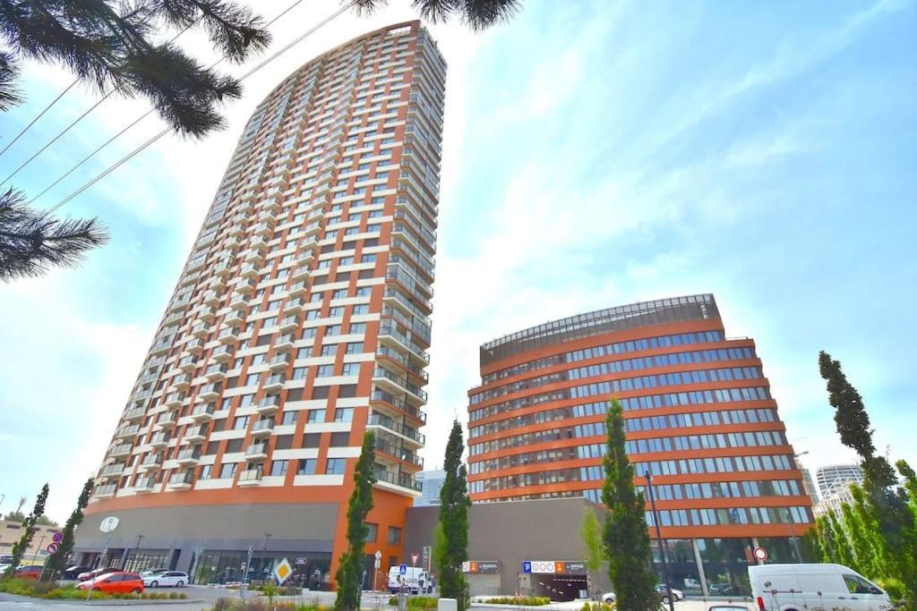 Downtown Charm With Free Parking Spot Apartment Bratislava Exterior photo