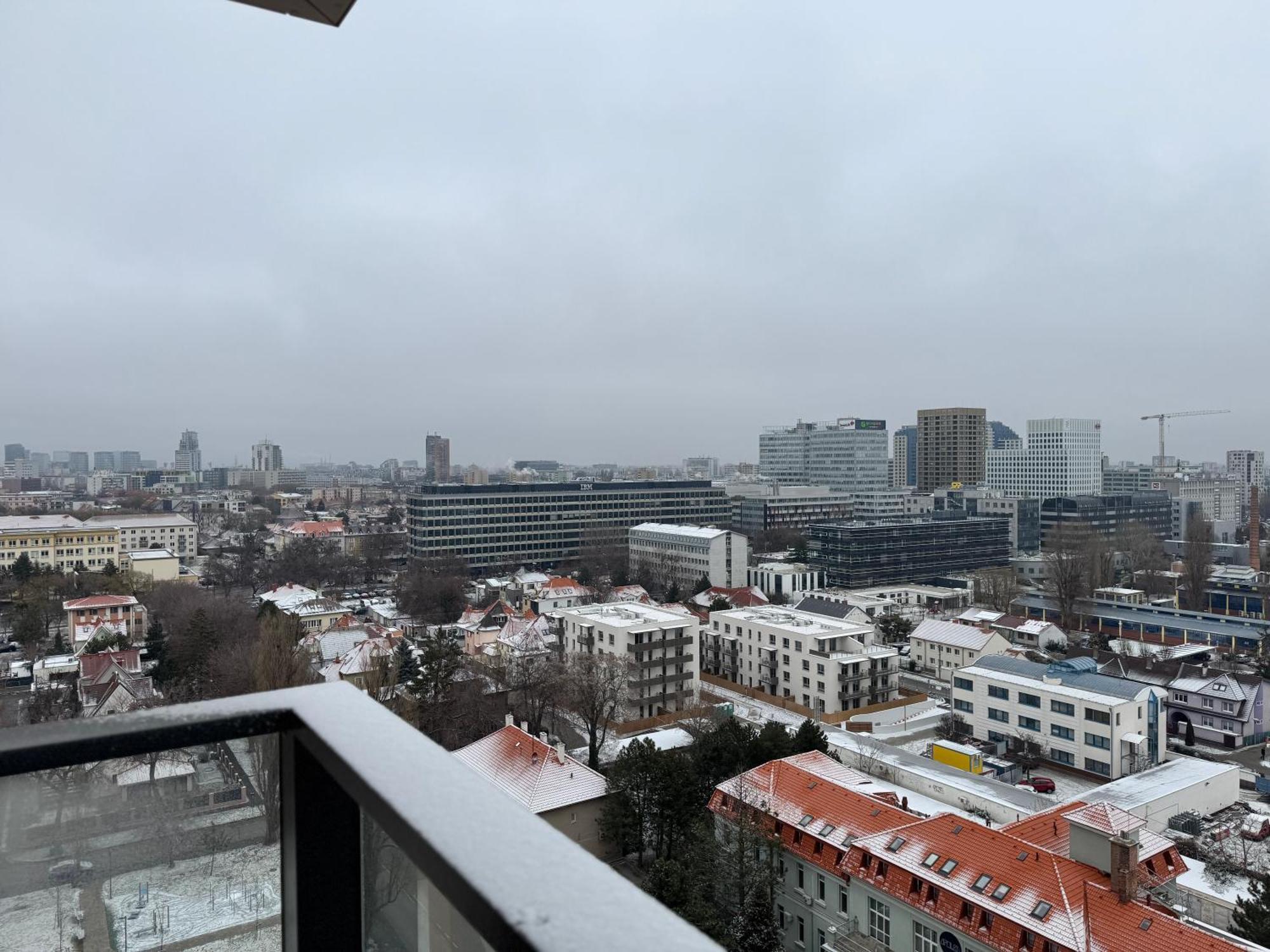 Downtown Charm With Free Parking Spot Apartment Bratislava Exterior photo